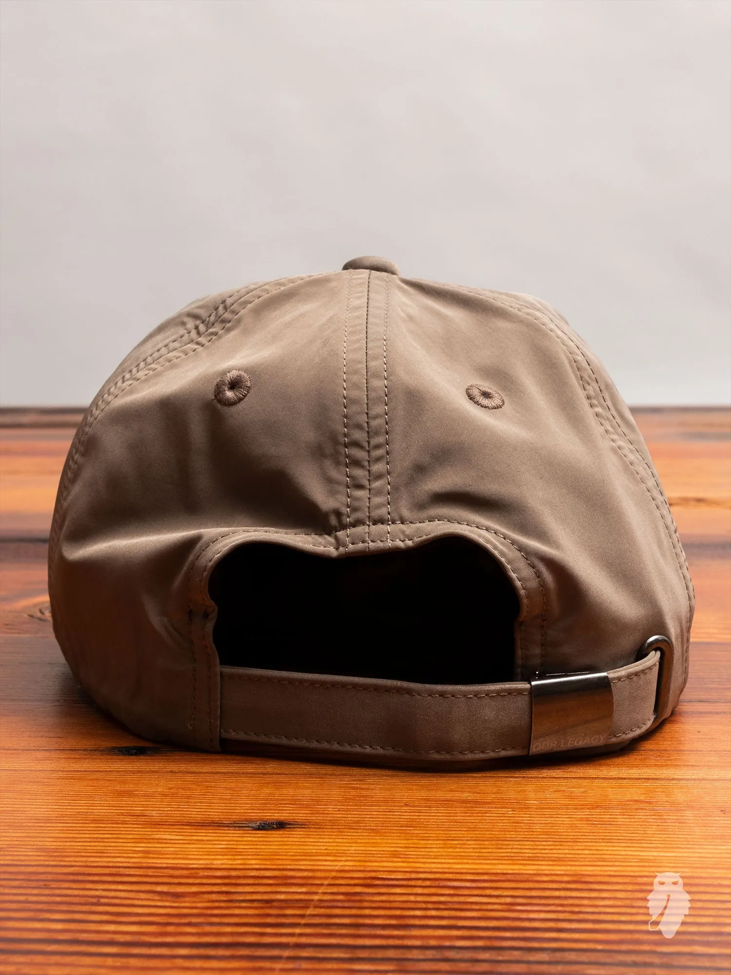 Baseball Cap in Velvet Grey