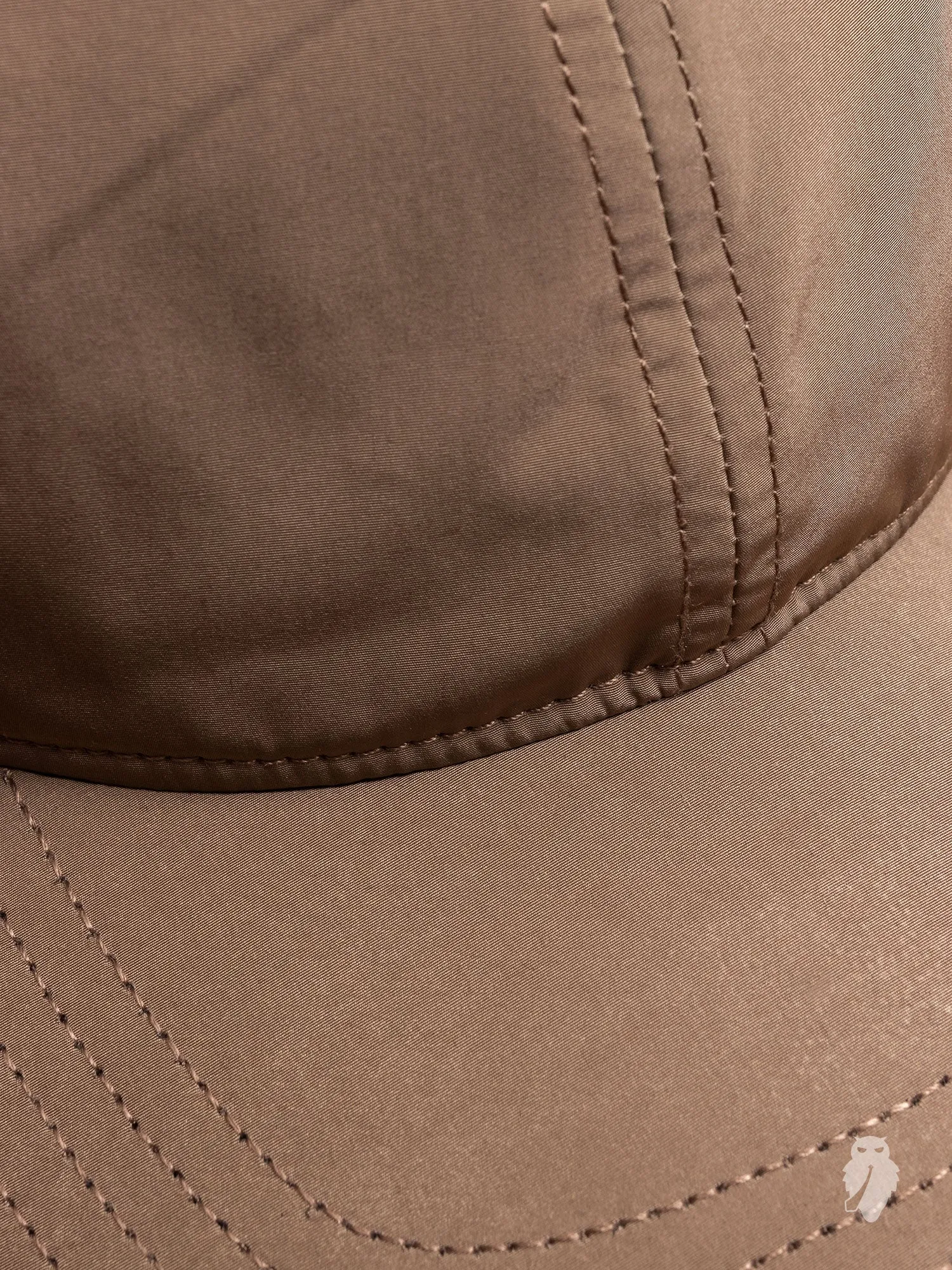 Baseball Cap in Velvet Grey