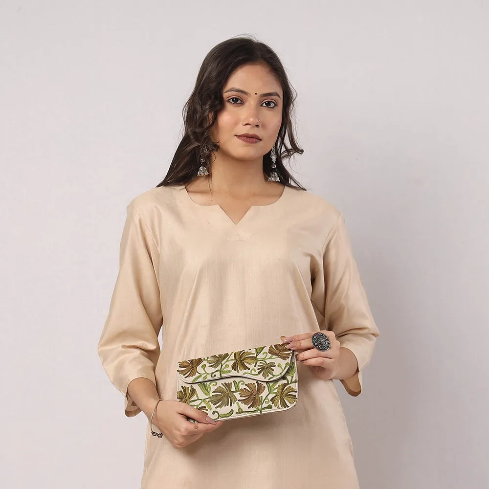 Beige - Chain Stitch Crewel Hand Embroidery Leather Wallet