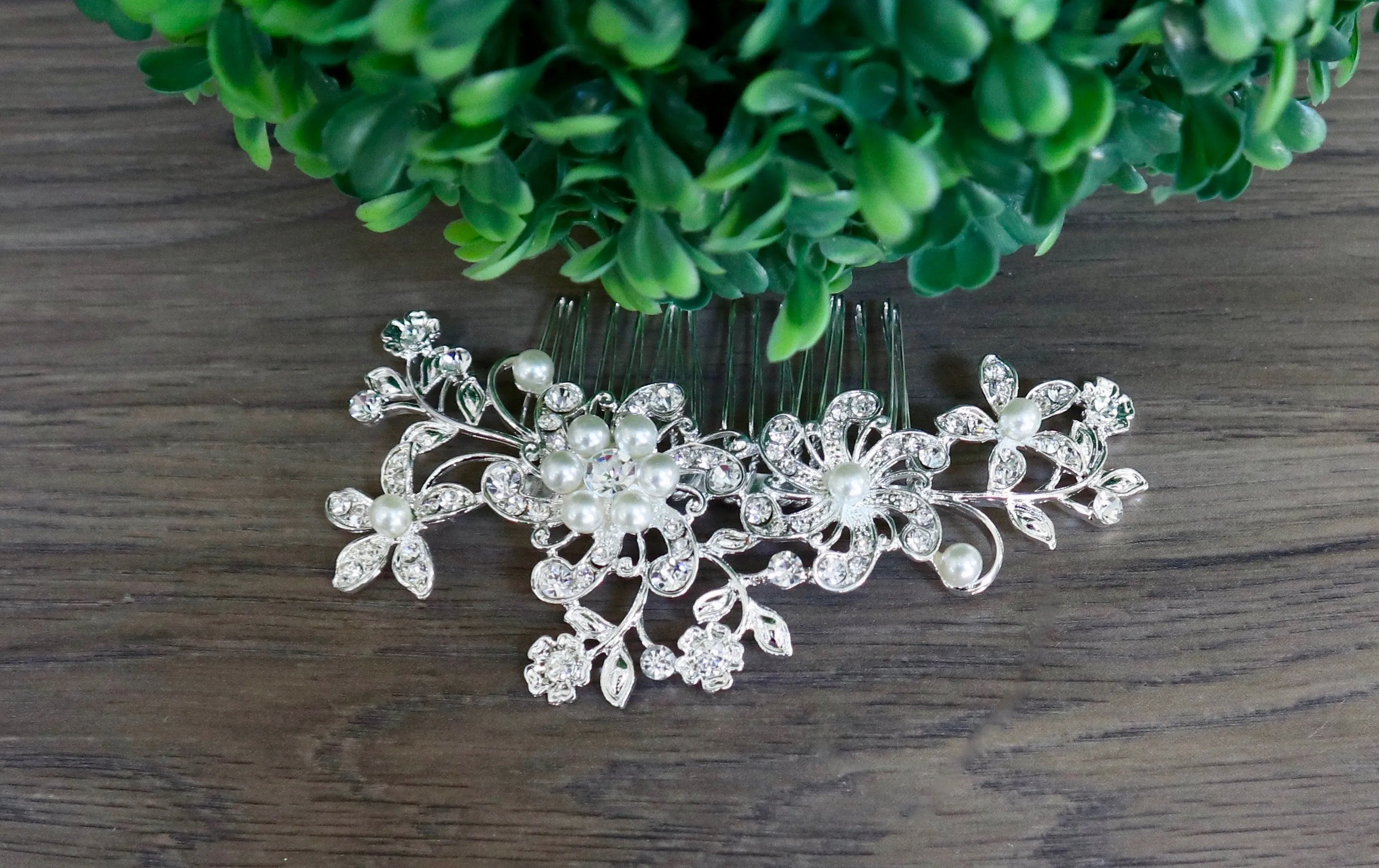 Bridal Hair Comb Silver Wedding Hair Comb Wedding Hair Accessories Silver Bridal Hair comb Wedding Hair Comb Crystal Wedding Hair comb