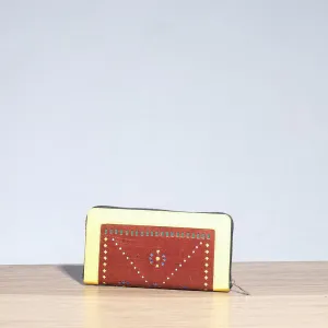 Brown - Handcrafted Kutch Leather Wallet