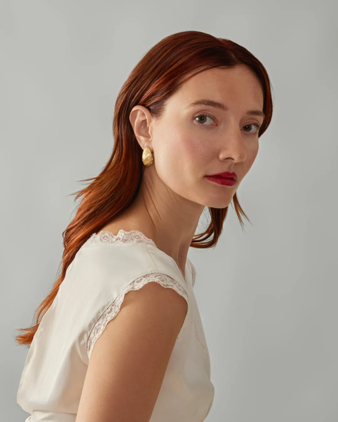 Gloria Dome Sparkle Earrings - Gold