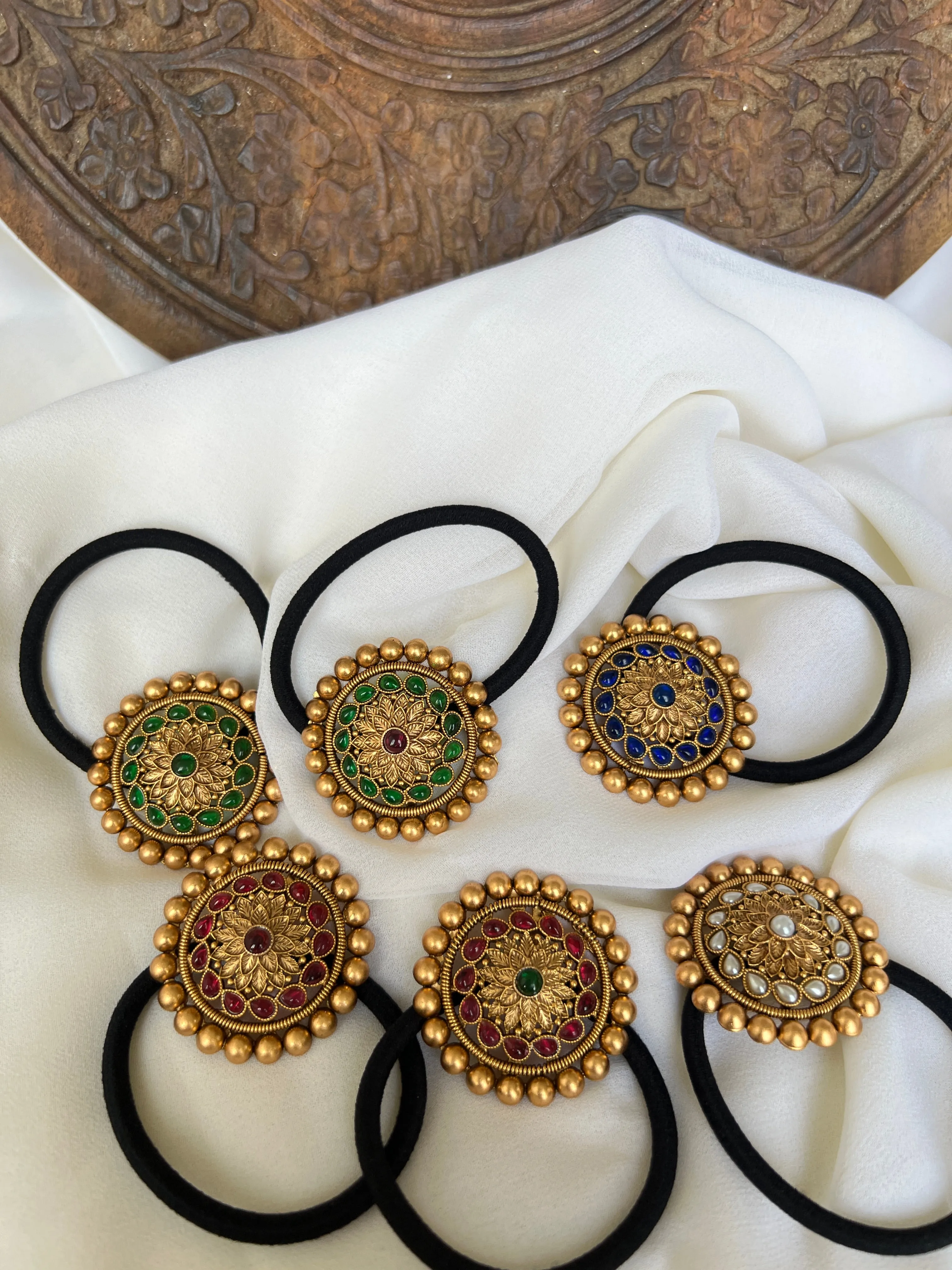 Kemp flower hair ties