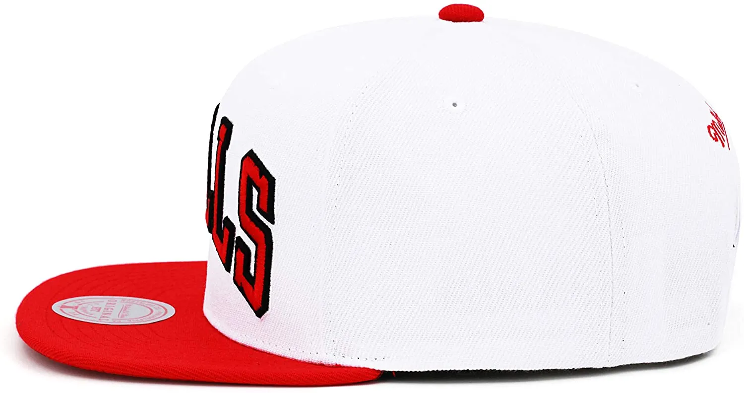 Mitchell & Ness NBA Chicago Bulls Core Basic Snapback