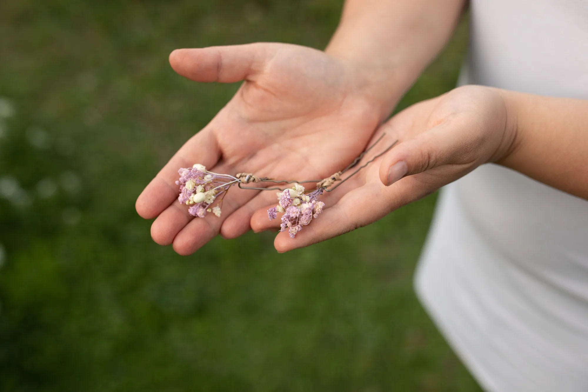 Romantic dusty pink flower hairpins